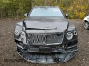 ✅ 2017 Bentley Bentayga W12 • VIN: SJAAC2ZV6HC014356 • Lot: 85478155. Wystawiony na Copart z przebiegiem 80 645 mil. Bezpłatny archiwum sprzedaży aukcyjnych z USA i szczegółowy raport historii pojazdu na DreamBid. Zdjęcie 5.