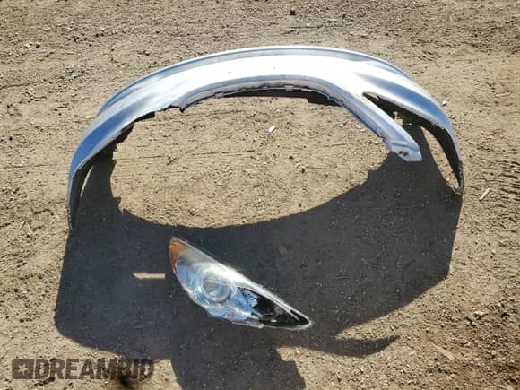 2011 Hyundai Sonata Limited с VIN 5NPEC4AB1BH295720, выставлен на аукционе Copart как лот 85505955 с пробегом 119 167 миль миль и Списание • Salvage title. История ставок и продаж доступна на DreamBid. Изображение 12.