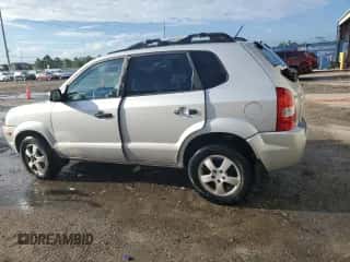 2006 Hyundai Tucson GL с VIN KM8JM12B56U462483, выставлен на аукционе Copart как лот 73651004 с пробегом 105 350 миль миль и На запчасти • Non repairable. История ставок и продаж доступна на DreamBid. Изображение 2.