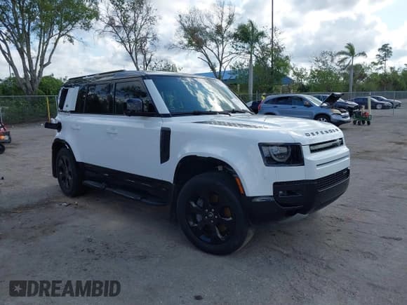 ✅ 2022 Land Rover Defender X-Dynamic HSE • VIN: SALE37RU8N2099697 • Lot: 42232267. Listed on IAAI with 35,863 mi. Free auction sales archive from the USA and detailed vehicle history report at DreamBid. Image 1.