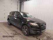 ✅ 2012 Audi Q7 Premium Plus • VIN: WA1LMAFE1CD009775 • Lot: 41304315. Wystawiony na IAAI z przebiegiem 215 578 mil. Bezpłatny archiwum sprzedaży aukcyjnych z USA i szczegółowy raport historii pojazdu na DreamBid. Zdjęcie 1.