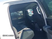 ✅ 2023 Ford F-150 Lightning Pro • VIN: 1FT6W1EVXPWG35446 • Лот: 42750723. Опубликован ранее на IAAI с пробегом 45 348 миль. Бесплатный доступ к архиву аукционных продаж из США и подробный отчёт об истории автомобиля на DreamBid. Изображение 8.