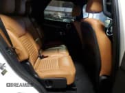 ✅ 2018 Land Rover Discovery HSE • VIN: SALRR2RK0JA048390 • Lot: 88064575. Wystawiony na Copart z przebiegiem Nie podano. Bezpłatny archiwum sprzedaży aukcyjnych z USA i szczegółowy raport historii pojazdu na DreamBid. Zdjęcie 11.