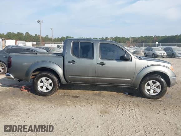 ✅ 2006 Nissan Frontier SE • VIN: 1N6AD07U36C470304 • Лот: 43601842. Опубликован ранее на IAAI с пробегом 312 580 миль. Бесплатный доступ к архиву аукционных продаж из США и подробный отчёт об истории автомобиля на DreamBid. Изображение 13.