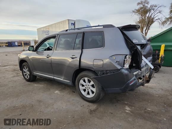 ✅ 2013 Toyota Highlander Plus • VIN: 5TDBK3EH8DS236899 • Lot: 91205055. Listed on Copart with 181,279 mi. Free auction sales archive from the USA and detailed vehicle history report at DreamBid. Image 2.