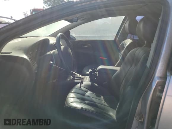 ✅ 2002 Chrysler Concorde LXi • VIN: 2C3HD36M82H187204 • Лот: 80184305. Опубликован ранее на Copart с пробегом 81 536 миль. Бесплатный доступ к архиву аукционных продаж из США и подробный отчёт об истории автомобиля на DreamBid. Изображение 7.