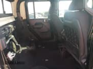 ✅ 2023 Jeep Gladiator Mojave • VIN: 1C6JJTEG4PL583732 • Lot: 55776725. Wystawiony na Copart z przebiegiem 7 724 mil. Bezpłatny archiwum sprzedaży aukcyjnych z USA i szczegółowy raport historii pojazdu na DreamBid. Zdjęcie 10.