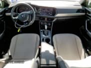 ✅ 2020 Volkswagen Jetta S • VIN: 3VWCB7BU5LM037575 • Лот: 85548035. Опубликован ранее на Copart с пробегом 96 612 миль. Бесплатный доступ к архиву аукционных продаж из США и подробный отчёт об истории автомобиля на DreamBid. Изображение 8.