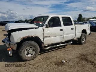 ✅ 2005 Chevrolet Silverado 2500HD Work Truck • VIN: 1GCHK23255F912309 • Lot: 81775895. Wystawiony na Copart z przebiegiem Nie podano. Bezpłatny archiwum sprzedaży aukcyjnych z USA i szczegółowy raport historii pojazdu na DreamBid. Zdjęcie 1.