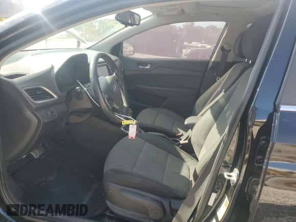 2020 Hyundai Accent Limited z VIN 3KPC34A62LE122384, wystawiony jako Copart lot #68709664 z przebiegiem 84 936 mil mil oraz Szkoda całkowita • Salvage title. Historia ofert i sprzedaży dostępna na DreamBid. Obrazek 7.