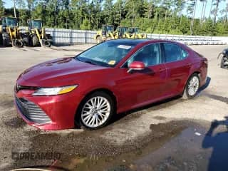 2018 Toyota Camry SE with VIN 4T1B11HK2JU546743, listed as a Copart auction lot 71016045 with 91,209 mi miles and Salvage title. Bid and sale history available at DreamBid. Image 1.