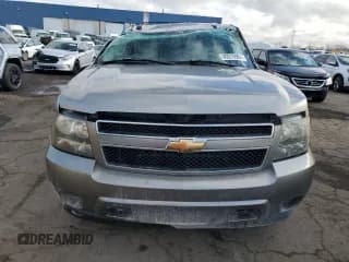 ✅ 2007 Chevrolet Suburban LS • VIN: 3GNFK16397G179213 • Lot: 80015984. Wystawiony na Copart z przebiegiem 189 248 mil. Bezpłatny archiwum sprzedaży aukcyjnych z USA i szczegółowy raport historii pojazdu na DreamBid. Zdjęcie 5.
