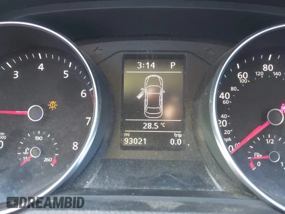 ✅ 2017 Volkswagen Passat R-Line • VIN: 1VWDT7A33HC071503 • Lot: 43525377. Wystawiony na IAAI z przebiegiem 93 021 mil. Bezpłatny archiwum sprzedaży aukcyjnych z USA i szczegółowy raport historii pojazdu na DreamBid. Zdjęcie 7.