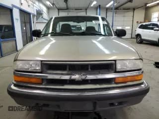 ✅ 2000 Chevrolet S-10 LS • VIN: 1GCCS14W6YK297867 • Лот: 88991925. Опубликован ранее на Copart с пробегом 189 214 миль. Бесплатный доступ к архиву аукционных продаж из США и подробный отчёт об истории автомобиля на DreamBid. Изображение 5.