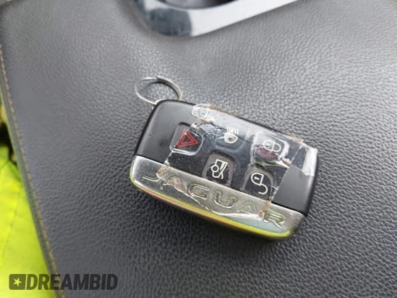 ✅ 2017 Jaguar XE 25t Prestige • VIN: SAJAE4BG4HA948562 • Lot: 42926086. Listed on IAAI with 132,171 mi. Free auction sales archive from the USA and detailed vehicle history report at DreamBid. Image 11.