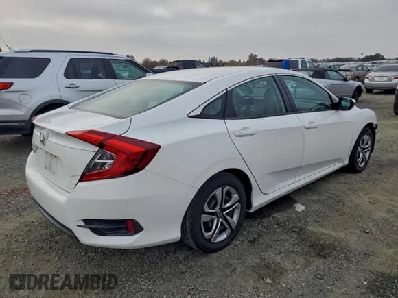 ✅ 2017 Honda Civic LX • VIN: 2HGFC2F53HH543478 • Lot: 94647965. Listed on Copart with 80,081 mi. Free auction sales archive from the USA and detailed vehicle history report at DreamBid. Image 3.