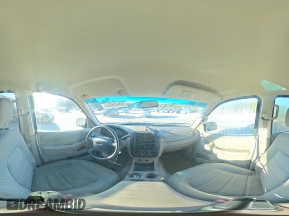 ✅ 2004 Ford Explorer XLS • VIN: 1FMZU62KX4UA55756 • Lot: 86448965. Listed on Copart with 206,730 mi. Free auction sales archive from the USA and detailed vehicle history report at DreamBid. Image 14.