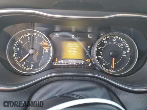 ✅ 2019 Jeep Cherokee Limited • VIN: 1C4PJMDX8KD230858 • Lot: 90728155. Listed on Copart with 61,255 mi. Free auction sales archive from the USA and detailed vehicle history report at DreamBid. Image 9.