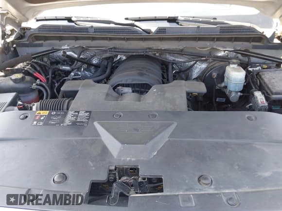 ✅ 2016 Chevrolet Silverado 1500 LT • VIN: 3GCUKREC4GG304960 • Lot: 42991035. Wystawiony na IAAI z przebiegiem 139 016 mil. Bezpłatny archiwum sprzedaży aukcyjnych z USA i szczegółowy raport historii pojazdu na DreamBid. Zdjęcie 10.