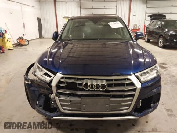 ✅ 2018 Audi Q5 Premium Plus • VIN: WA1BNAFY4J2116072 • Lot: 43499701. Listed on IAAI with 101,646 mi. Free auction sales archive from the USA and detailed vehicle history report at DreamBid. Image 12.