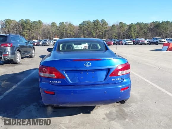 ✅ 2010 Lexus IS 250 C • VIN: JTHFF2C26A2506678 • Lot: 43734027. Listed on IAAI with 64,542 mi. Free auction sales archive from the USA and detailed vehicle history report at DreamBid. Image 16.