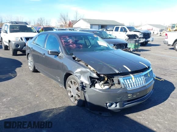✅ 2007 Lincoln MKZ • VIN: 3LNHM26T17R653334 • Лот: 43617147. Опубликован ранее на IAAI с пробегом 241 646 миль. Бесплатный доступ к архиву аукционных продаж из США и подробный отчёт об истории автомобиля на DreamBid. Изображение 1.