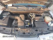 ✅ 2005 Saturn VUE • VIN: 5GZCZ33D15S844061 • Lot: 42751286. Wystawiony na IAAI z przebiegiem 53 047 mil. Bezpłatny archiwum sprzedaży aukcyjnych z USA i szczegółowy raport historii pojazdu na DreamBid. Zdjęcie 10.