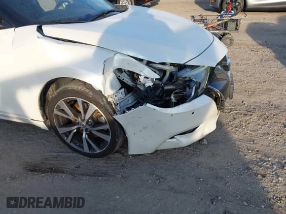 ✅ 2017 Nissan Maxima SR • VIN: 1N4AA6AP8HC430973 • Lot: 43880616. Listed on IAAI with 88,198 mi. Free auction sales archive from the USA and detailed vehicle history report at DreamBid. Image 17.