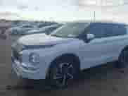 2024 Mitsubishi Outlander SE z VIN JA4J3VA81RZ009113, wystawiony jako IAAI lot #43244317 z przebiegiem 99 284 mil mil oraz . Historia ofert i sprzedaży dostępna na DreamBid. Obrazek 6.