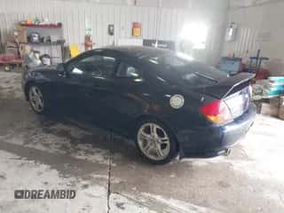 2004 Hyundai Tiburon GT с VIN KMHHN65F64U142304, выставлен на аукционе IAAI как лот 42420996 с пробегом 119 067 миль миль и . История ставок и продаж доступна на DreamBid. Изображение 3.