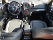 ✅ 2020 MINI Countryman Oxford Edition • VIN: WMZYW3C01L3L03306 • Lot: 64710354. Listed on Copart with 63,101 mi. Free auction sales archive from the USA and detailed vehicle history report at DreamBid. Image 8.