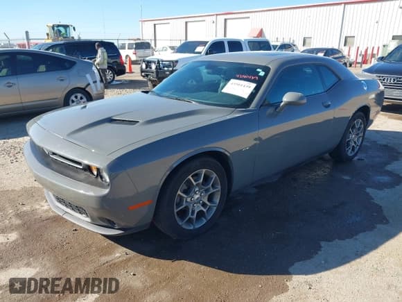 ✅ 2017 Dodge Challenger GT • VIN: 2C3CDZGG1HH543104 • Lot: 43501439. Wystawiony na IAAI z przebiegiem 76 510 mil. Bezpłatny archiwum sprzedaży aukcyjnych z USA i szczegółowy raport historii pojazdu na DreamBid. Zdjęcie 2.