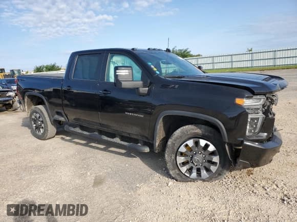 ✅ 2021 Chevrolet Silverado 2500HD LTZ • VIN: 1GC4YPEY0MF199717 • Lot: 71518585. Wystawiony na Copart z przebiegiem 51 919 mil. Bezpłatny archiwum sprzedaży aukcyjnych z USA i szczegółowy raport historii pojazdu na DreamBid. Zdjęcie 4.