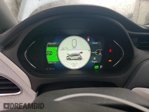 ✅ 2018 Chevrolet Bolt EV Premier • VIN: 1G1FX6S03J4109867 • Lot: 84071864. Wystawiony na Copart z przebiegiem 24 134 mil. Bezpłatny archiwum sprzedaży aukcyjnych z USA i szczegółowy raport historii pojazdu na DreamBid. Zdjęcie 9.