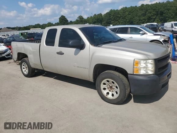 ✅ 2009 Chevrolet Silverado 1500 Work Truck • VIN: 1GCEC19X99Z157957 • Lot: 71308965. Wystawiony na Copart z przebiegiem 176 250 mil. Bezpłatny archiwum sprzedaży aukcyjnych z USA i szczegółowy raport historii pojazdu na DreamBid. Zdjęcie 4.