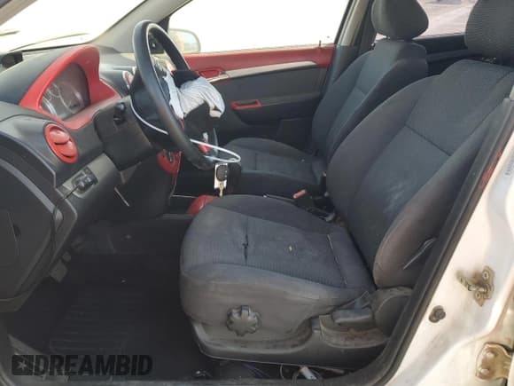 ✅ 2007 Chevrolet Aveo LS • VIN: KL1TD56697B138099 • Lot: 79316494. Wystawiony na Copart z przebiegiem 141 850 mil. Bezpłatny archiwum sprzedaży aukcyjnych z USA i szczegółowy raport historii pojazdu na DreamBid. Zdjęcie 7.