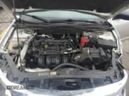 ✅ 2012 Ford Fusion S • VIN: 3FAHP0GA1CR129890 • Lot: 90588835. Wystawiony na Copart z przebiegiem 205 033 mil. Bezpłatny archiwum sprzedaży aukcyjnych z USA i szczegółowy raport historii pojazdu na DreamBid. Zdjęcie 11.