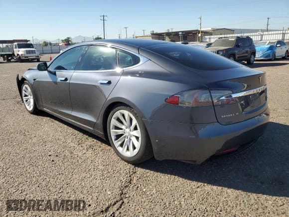 ✅ 2018 Tesla Model S 75D • VIN: 5YJSA1E2XJF246885 • Lot: 89880845. Listed on Copart with 95,437 mi. Free auction sales archive from the USA and detailed vehicle history report at DreamBid. Image 2.