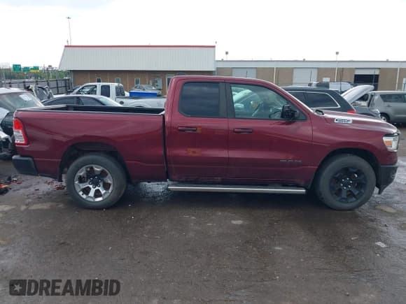 ✅ 2019 Ram 1500 Big Horn • VIN: 1C6RREBT3KN884384 • Лот: 42139682. Опубликован ранее на IAAI с пробегом 52 466 миль. Бесплатный доступ к архиву аукционных продаж из США и подробный отчёт об истории автомобиля на DreamBid. Изображение 13.