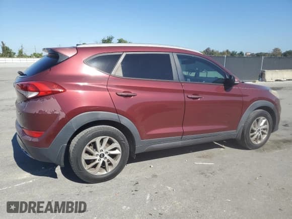 ✅ 2016 Hyundai Tucson Limited • VIN: KM8J33A2XGU081777 • Лот: 93145475. Опубликован ранее на Copart с пробегом 109 371 миль. Бесплатный доступ к архиву аукционных продаж из США и подробный отчёт об истории автомобиля на DreamBid. Изображение 3.