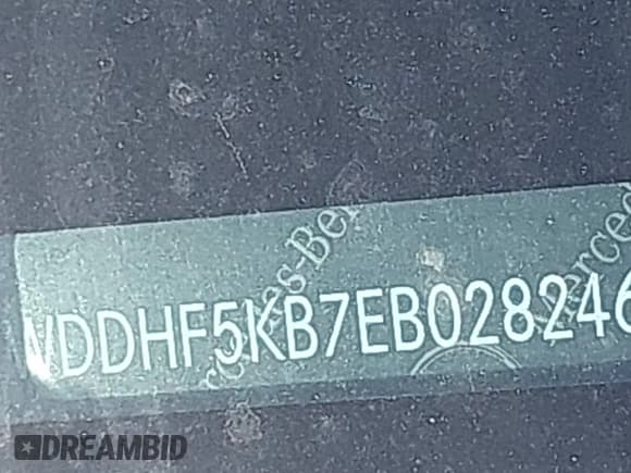 ✅ 2014 Mercedes-Benz E 350 Sport • VIN: WDDHF5KB7EB028246 • Lot: 42669169. Wystawiony na IAAI z przebiegiem 107 921 mil. Bezpłatny archiwum sprzedaży aukcyjnych z USA i szczegółowy raport historii pojazdu na DreamBid. Zdjęcie 18.