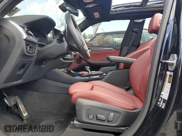 ✅ 2024 BMW X3 xDrive30i • VIN: WBX57DP04RN298327 • Лот: 64823025. Опубликован ранее на Copart с пробегом Не указан. Бесплатный доступ к архиву аукционных продаж из США и подробный отчёт об истории автомобиля на DreamBid. Изображение 7.