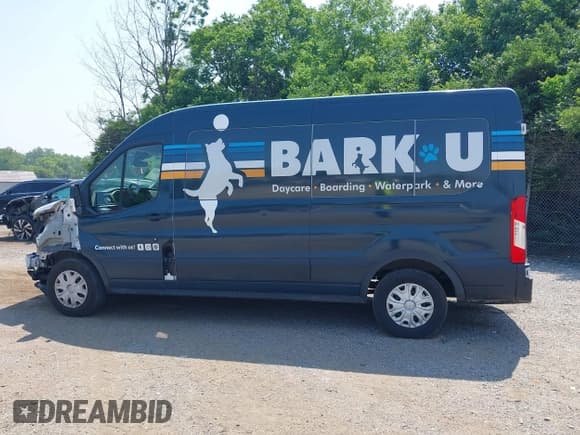 ✅ 2021 Ford Transit Passenger XL • VIN: 1FBAX2C8XMKA64056 • Lot: 42485640. Wystawiony na IAAI z przebiegiem 76 331 mil. Bezpłatny archiwum sprzedaży aukcyjnych z USA i szczegółowy raport historii pojazdu na DreamBid. Zdjęcie 15.