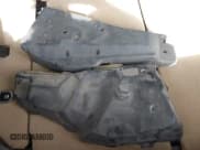 ✅ 2006 Land Rover LR3 HSE • VIN: SALAG25496A399378 • Лот: 42642120. Опубликован ранее на IAAI с пробегом 164 982 миль. Бесплатный доступ к архиву аукционных продаж из США и подробный отчёт об истории автомобиля на DreamBid. Изображение 12.