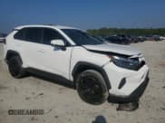 ✅ 2024 Toyota RAV4 LE • VIN: 2T3K1RFV8RW308569 • Lot: 81213885. Wystawiony na Copart z przebiegiem 72 459 mil. Bezpłatny archiwum sprzedaży aukcyjnych z USA i szczegółowy raport historii pojazdu na DreamBid. Zdjęcie 4.