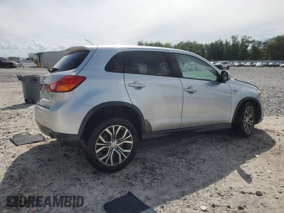 2016 Mitsubishi Outlander SE с VIN JA4AP3AW7GZ052620, выставлен на аукционе Copart как лот 81623495 с пробегом 76 073 миль миль и Списание • Salvage title. История ставок и продаж доступна на DreamBid. Изображение 3.