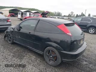 ✅ 2002 Ford Focus SVT • VIN: 3FAHP395X2R188534 • Lot: 43185737. Wystawiony na IAAI z przebiegiem 214 152 mil. Bezpłatny archiwum sprzedaży aukcyjnych z USA i szczegółowy raport historii pojazdu na DreamBid. Zdjęcie 3.