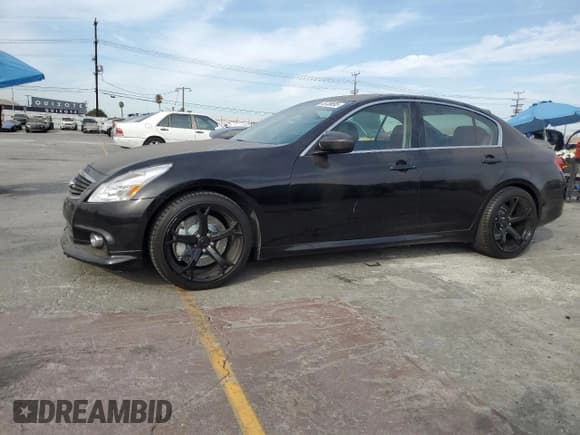 ✅ 2011 Infiniti G37 Journey • VIN: JN1CV6AP4BM500237 • Лот: 70739695. Опубликован ранее на Copart с пробегом Не указан. Бесплатный доступ к архиву аукционных продаж из США и подробный отчёт об истории автомобиля на DreamBid. Изображение 1.