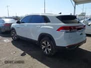 ✅ 2024 Volkswagen Atlas SE • VIN: 1V2LE2CA0RC249150 • Lot: 41969218. Wystawiony na IAAI z przebiegiem 7 291 mil. Bezpłatny archiwum sprzedaży aukcyjnych z USA i szczegółowy raport historii pojazdu na DreamBid. Zdjęcie 3.