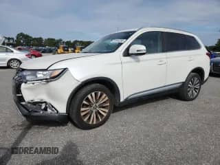 2020 Mitsubishi Outlander ES with VIN JA4AZ3A33LZ023819, listed as a Copart auction lot 81046295 with 233,020 mi miles and Clean title. Bid and sale history available at DreamBid. Image 1.